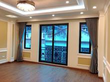 Hình ảnh Bán nhà Mạc Thái Tổ, 40m2, 7 tầng, thang máy, ô tô vào, 10.8 tỷ