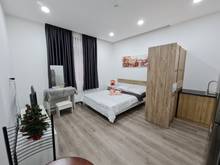 Hình ảnh Phòng Mới_Nội Thất Mới_Cửa Sổ Lớn Thoáng Mát Ngay Bờ Kè Quận 3
