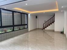 Hình ảnh Nguyễn hoàng. Nhỉnh 6 tỷ, giá đẹp-kinh doanh,6 tầng. Mt 4.5m. Lô góc