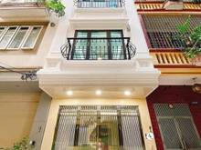 Hình ảnh bán nhà gấp trung tâm cầu giấy - nội thất lung linh - 50m, 5 tầng, 4 t