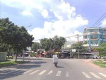 Hình ảnh bán nhà hẻm xe hơi đường Bờ Bao Tân Thắng