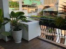 Hình ảnh Trống căn hẻm xe hơi - Nguyễn Cửu Vân,Bình Thạnh - có ban công lớn