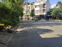 Hình ảnh Nhà phố khu Compound Nguyễn Văn Hưởng, Thảo Điền, Q. 2 DT: 221m2