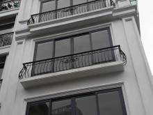 Hình ảnh Cho thuê nhà MP Lạc long quân, 120m2x7T+1H, 60tr/th