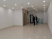 Hình ảnh Cho thuê nhà mặt Đường Cầu Giấy, 80m2 x 5 tầng, MT 6 m, 45tr/tháng