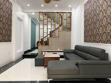 Hình ảnh Bán nhà, Xuân Thủy, ngõ rộng, Ôtô đỗ cổng, DT : 34m2 giá  hơn 3 tỷ.