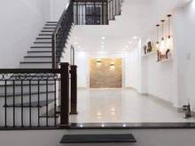 Hình ảnh Bán nhà Ngọc Hồi, lô góc, ô tô qua nhà 45m2, 5 tầng, Giá: 3.25 tỷ