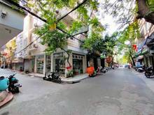 Hình ảnh Hàng Hiếm- Mặt phố Khương Trung- Vỉa hè- Kinh doanh bất chấp! Dòng tiề