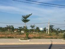 Hình ảnh Chính chủ cần bán lô đất mặt tiền đường 15m, sát sông Trường Giang