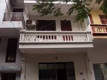 Hình ảnh Cho thuê nhà ngõ oto tránh nhau Đường Trung Hòa, 80m, 5 tầng, 20 triệu