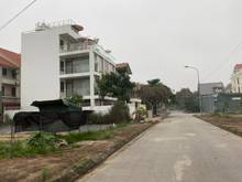 Hình ảnh Bán nhà 3 tầng dãy D2 view trường học khu 31ha Trâu Quỳ siêu rẻ