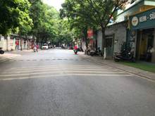 Hình ảnh Thiếu vốn chính chủ cần bán gấp 55m nhà C4 đường 20m ở Nguyễn Sơn