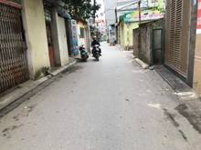 Hình ảnh Bán gấp mảnh đất đẹp ở tổ 9 Thạch Bàn, khổ vuông đẹp.