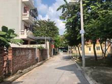 Hình ảnh Bán đất tổ 7 Giang Biên ô tô thông bàn cờ gần chợ Quán Tình, DT 90m.