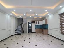 Hình ảnh Bán nhà liền kề xây mới ở trung tâm đường bát khối.long biên