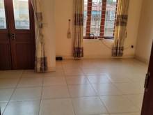 Hình ảnh Cần cho thuê nhà cạnh trường cao đẳng công nghiệp in 4 tầng, oto đỗ