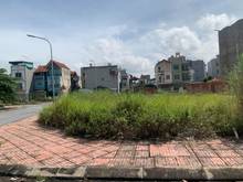 Hình ảnh Bán đất đấu giá Cự Khối mặt tiền hướng Hồ, diện tích 70m giá sốc cực