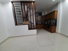 Hình ảnh Bán nhà  sê ri 3 căn nhà mới đẹp Nguyễn Khánh Toàn, Cầu Giấy, 30m2*5T,