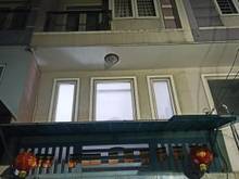 Hình ảnh Nhà Phạm Văn Bạch, P.15, Tân Bình, 4 lầu x 82m2, xe hơi dỗ cửa, mới.