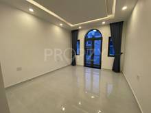Hình ảnh Cho thuê nhà mặt tiền Nguyễn Chí Thanh Q11 4.2x18m 3L 26 triệu