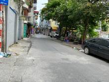 Hình ảnh Bán nhà 3 tầng mặt hồ Bồ Đề, cách 200m ra Nguyễn Văn Cừ
