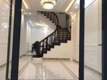 Hình ảnh Nhà MP Nguyễn Đình Chiểu 50m2x5 tầng, MT 5.5m, hàng siêu hiếm, KD đỉnh