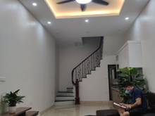 Hình ảnh Chủ nhờ bán nhà đường Nguyễn Trãi, lô góc, 35M2 x 5 tầng, giá 3.15 tỷ