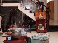 Hình ảnh Nhà mt HXH p9 Gò Vấp, trệt 2 lầu st, 4pn 5WC, 105.5m2 nở hậu.