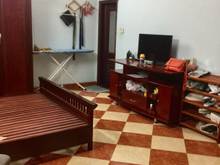 Hình ảnh Cho thuê nhà ở 994 Đường Láng, có sân rộng 25m2.