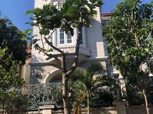 Hình ảnh Cho Thuê Biệt Thự Sân Vườn Thảo Điền 500m2 Giá 2000$