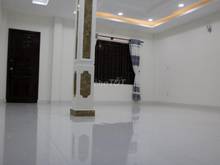 Hình ảnh Cho thuê nhà mặt tiền thụt 401 Chu Văn An, P12, Bình Thạnh.
