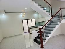 Hình ảnh Em chính chủ cho thuê nhà nguyên căn mới đẹp sạch sẽ thoáng. Đường rộn