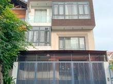 Hình ảnh Biệt thự 3 lầu cực đẹp KDC Nam Long Trần Trọng Cung, Quận 7