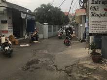 Hình ảnh Nhà nhỏ giấy tay có bảng vẽ hiện trạng công nhân ngay chợ trạm 2