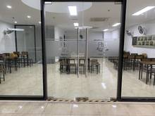Hình ảnh Cho thuê nhà MP Nguyễn Văn Huyên DTSD 665m2 MT 8m Giá 120tr/tháng