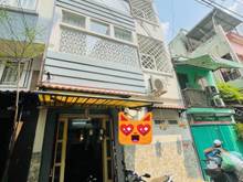 Hình ảnh Cần bán gấp nhà 3 lầu 6x5m2 full nội thất HXH Q. Phú nhận