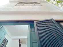 Hình ảnh Bán gấp nhà Phố Trần Cung chỉ 2.69 tỷ.