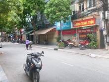 Hình ảnh Bán đất mặt phố Dương Khuê kd, vỉa hè  DT 109m, MT 10m, giá 21 tỷ 900.
