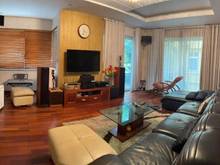 Hình ảnh Bán gấp nhà mặt phố ngọc lâm long biên 130 m2 x3 tầng lô góc 15 tỷ