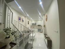 Hình ảnh Bán nhà siêu đẹp Lê Duẩn, 28m2, 4 tầng, mt 5m, 2.55 tỷ