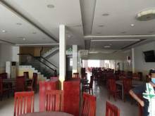 Hình ảnh Cho thuê nhà lớn 10x20m đường lê quang định p11 bình thạnh.