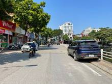 Hình ảnh Cần bán nhà cấp 4, view hồ tại ngõ 42 Sài Đồng, kinh doanh tốt.