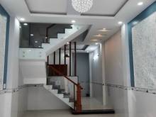 Hình ảnh Bán nhà gần chợ Hưng Long , SHR, đường trước nhà 8m, giá 1 tỷ 4