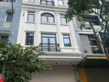 Hình ảnh Cho thuê nhà mới xây BT Liền Kề Dich Vọng 90m x 6Tâng +1 hầm, Thang má