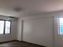 Hình ảnh Cho thuê nhà trọ ngõ 193 Văn Cao 1tr/ tháng DT 18m2, phòng rộng thoáng