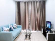 Hình ảnh Cho thuê căn 2 phòng ngủ C/c Luxgarden, view sông, có nội thất