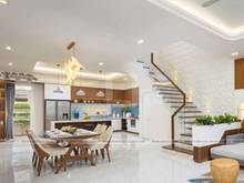 Hình ảnh Góc Mặt Tiền  LÝ CHÍNH THẮNG, Q.3, (4.5 x 15 ), 6Tầng, HĐT 72Tr/Th