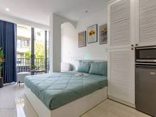 Hình ảnh Phòng trọ mới xây, có ban công, cửa kính lớn