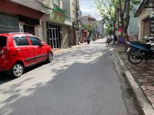 Hình ảnh Bán đất mặt ngõ 101 phố Trạm 52,6m hướng Tây, đường ô tô tránh