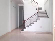 Hình ảnh Bán nhà hẻm xe hơi, gần mặt tiền Trường Chinh , Giáp Tân Bình , 81m2